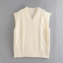 Load image into Gallery viewer, Knitted Vest